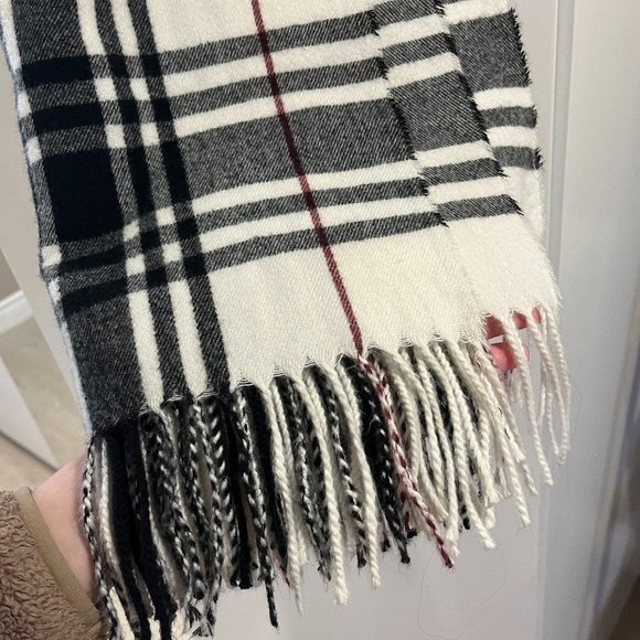Garage Plaid Scarf - Picture 2 of 2